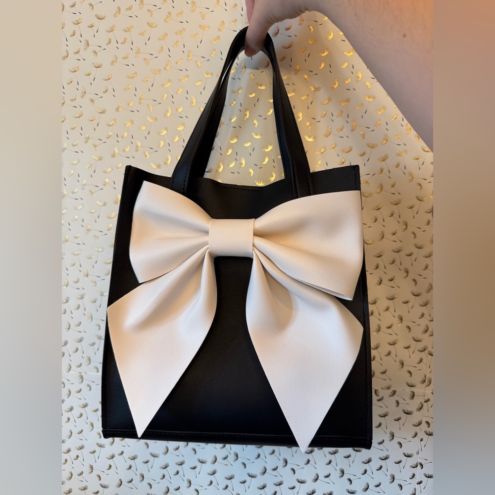 Black Tote Bag with Cream Bow